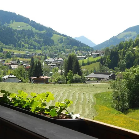 Doll Lägenhet Niederau