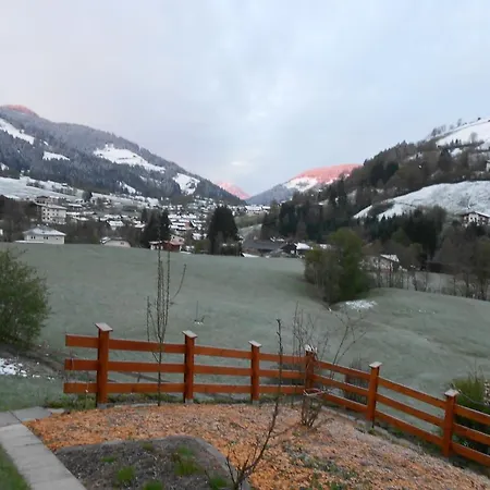 Doll Lägenhet Niederau