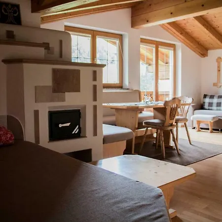 Doll ニーデラウ